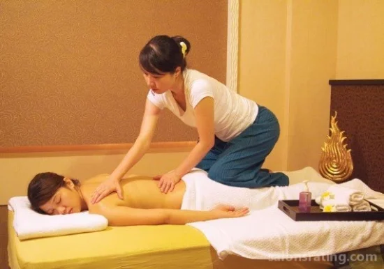 H&P Magic Hands Oil Spa Massage Therapy, Washington - Photo 3