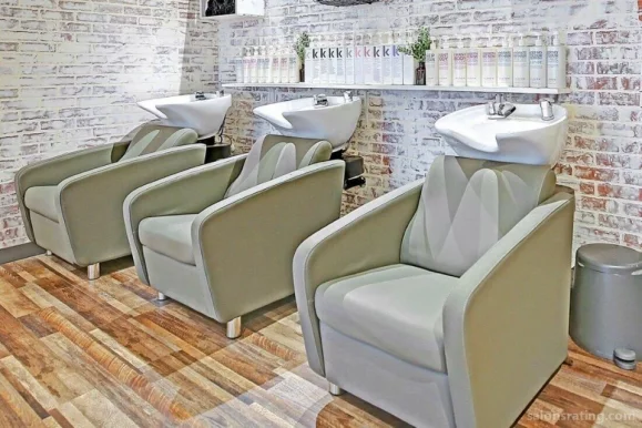 The Skin & Hair Care Lounge Salon + Spa, Washington - Photo 3