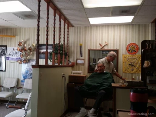 Barkley's Barber Shop, Wichita - Photo 1