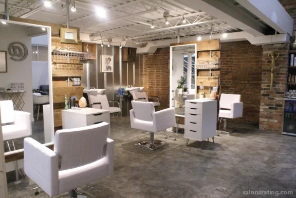 Mirror Mirror Hair Studio, Wilmington - Photo 3