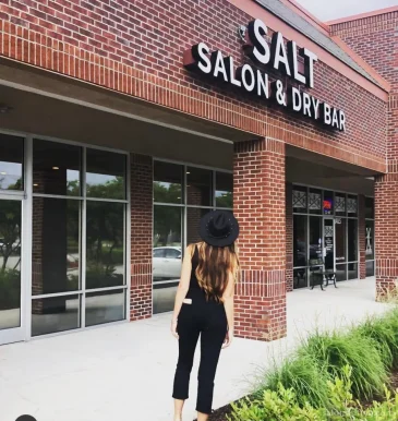 Salt Salon and Drybar, Wilmington - Photo 4